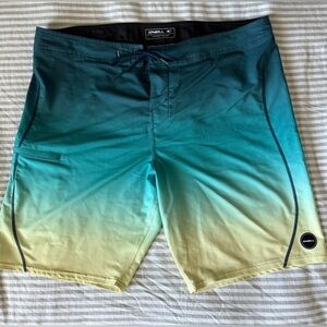 Men’s board shorts trunks - O’Neill Hyperfreak 
Size 38